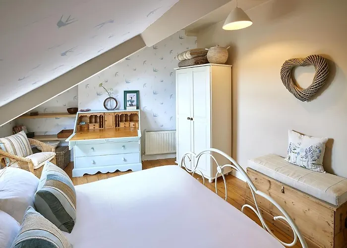 Host & - Isla House بيت للعطل ويتبي